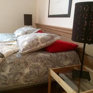 https://appart-hotel-maison-de-la-lune-petite-auberge-detterbeek.hotelsantwerp.net
